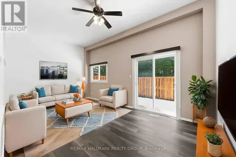 2202 Orient Park Drive Ottawa ON K1B 4W2