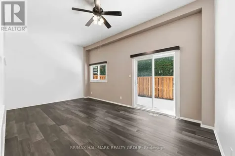 2202 Orient Park Drive Ottawa ON K1B 4W2