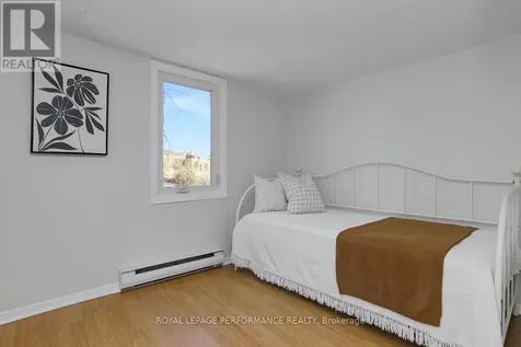 1141 North River Road Ottawa ON K1K 3W4