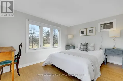 1141 North River Road Ottawa ON K1K 3W4