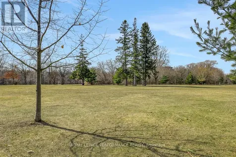 1141 North River Road Ottawa ON K1K 3W4