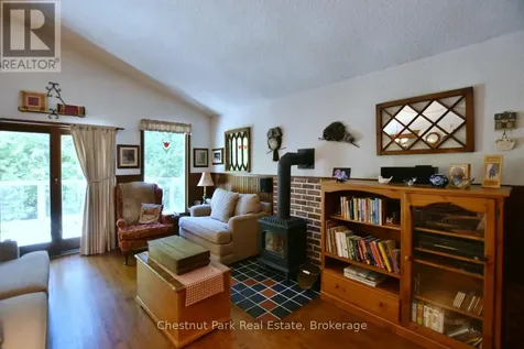 134 Lakewood Drive Blue Mountains ON N0H 1J0