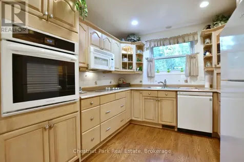 134 Lakewood Drive Blue Mountains ON N0H 1J0