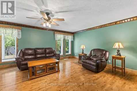 39 Eastwood Crescent Kincardine ON N0G 2T0