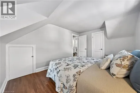 154 Bridgeport Road East Waterloo ON N2J 2K4