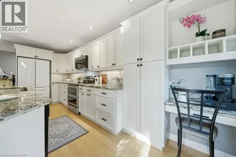 44 Windermere Court Kitchener ON N2N 2W4