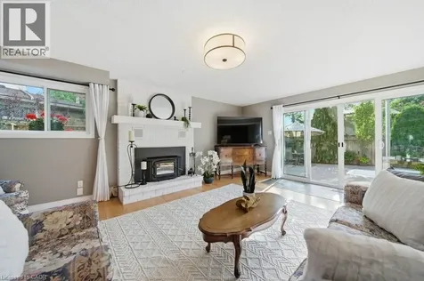 44 Windermere Court Kitchener ON N2N 2W4