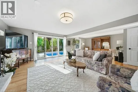 44 Windermere Court Kitchener ON N2N 2W4