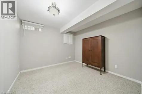 44 Windermere Court Kitchener ON N2N 2W4