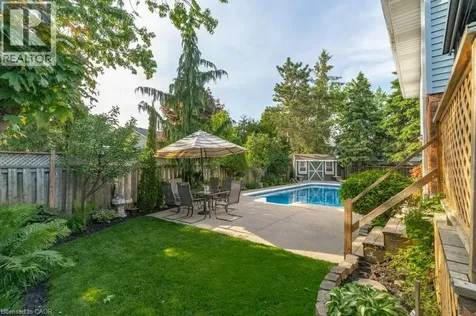 44 Windermere Court Kitchener ON N2N 2W4