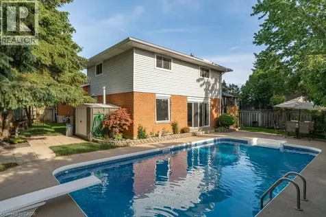 44 Windermere Court Kitchener ON N2N 2W4