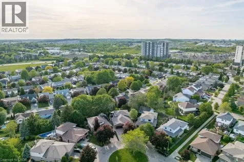 44 Windermere Court Kitchener ON N2N 2W4