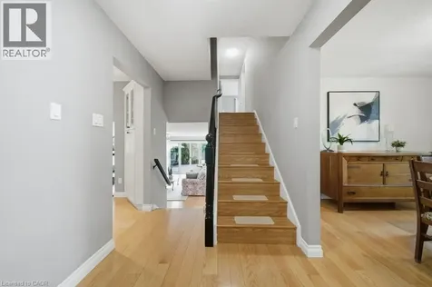 44 Windermere Court Kitchener ON N2N 2W4
