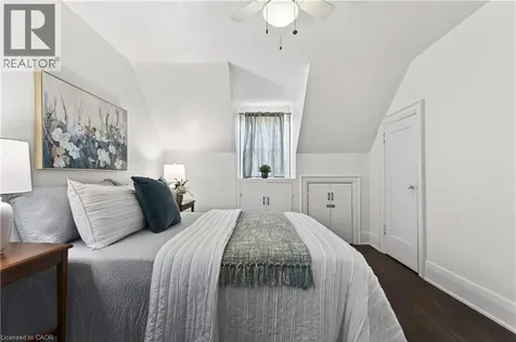 71 Scholfield Avenue South Welland ON L3B 1N4