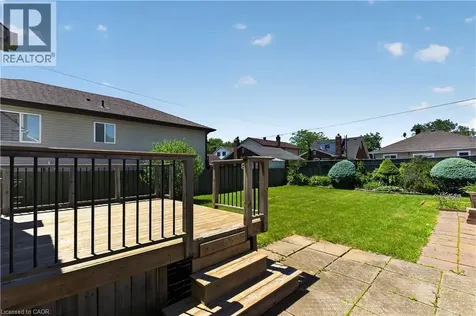 71 Scholfield Avenue South Welland ON L3B 1N4