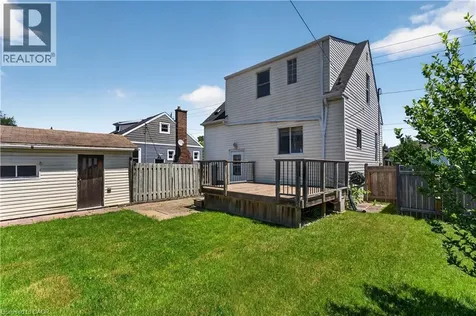 71 Scholfield Avenue South Welland ON L3B 1N4