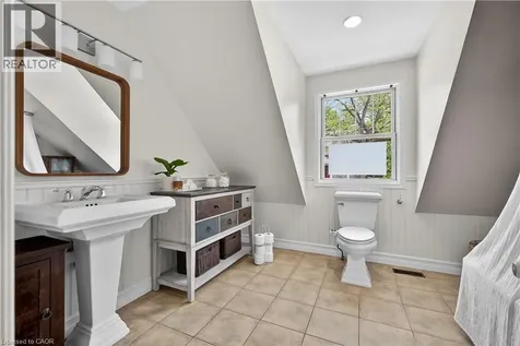 232 Harris Street Rockwood ON N0B 2K0