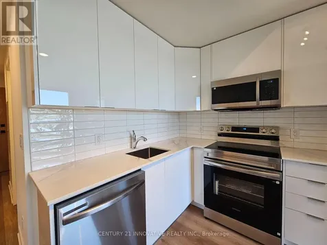 33 Erie Avenue Brantford ON N3S 0K7