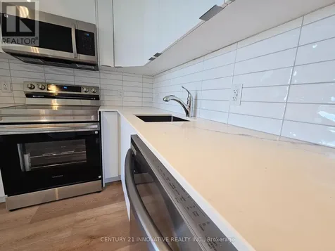 33 Erie Avenue Brantford ON N3S 0K7