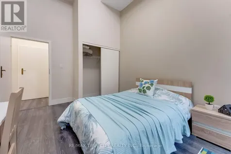253 Albert Street Waterloo ON N2L 3T7