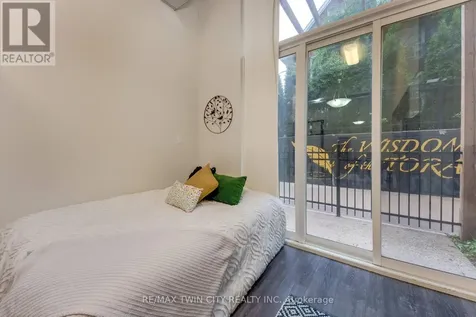 253 Albert Street Waterloo ON N2L 3T7