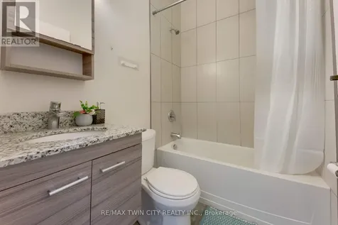 253 Albert Street Waterloo ON N2L 3T7