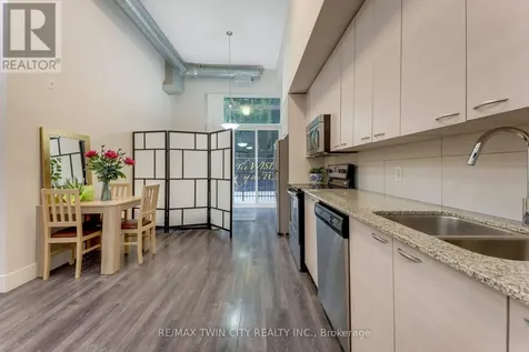 253 Albert Street Waterloo ON N2L 3T7
