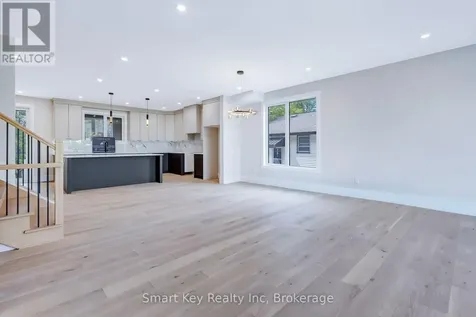 125 Brae Crescent Ottawa ON K2S 1P1