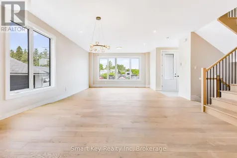125 Brae Crescent Ottawa ON K2S 1P1