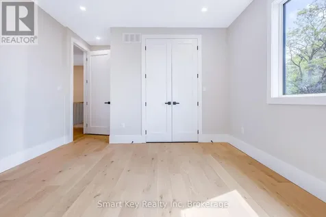 125 Brae Crescent Ottawa ON K2S 1P1
