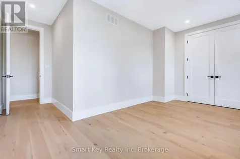 125 Brae Crescent Ottawa ON K2S 1P1