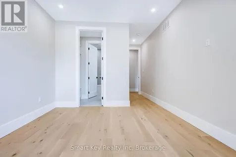 125 Brae Crescent Ottawa ON K2S 1P1