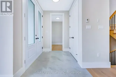 125 Brae Crescent Ottawa ON K2S 1P1