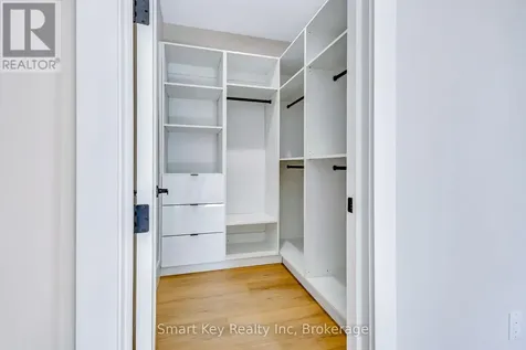125 Brae Crescent Ottawa ON K2S 1P1