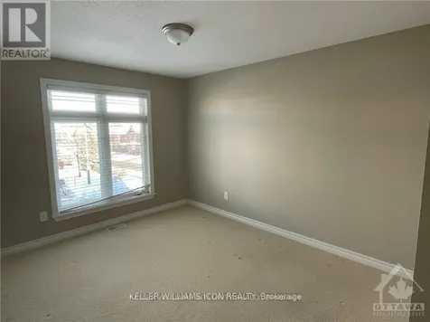 957 Fletcher Circle Ottawa ON K2T 0B9