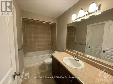 957 Fletcher Circle Ottawa ON K2T 0B9