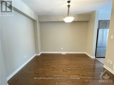957 Fletcher Circle Ottawa ON K2T 0B9
