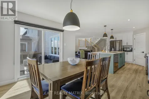 1202 Montblanc Crescent Russell ON K0A 1W0