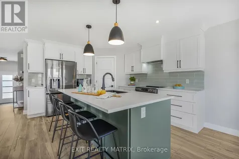 1202 Montblanc Crescent Russell ON K0A 1W0