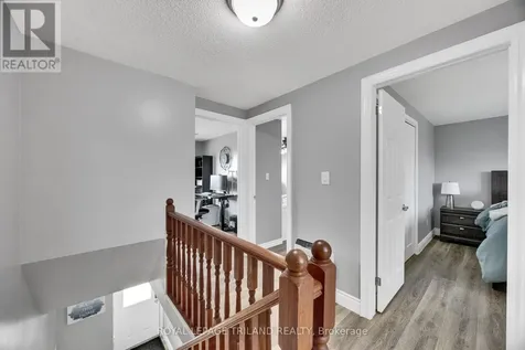 59 Vanier Place St. Thomas ON N5R 5S4