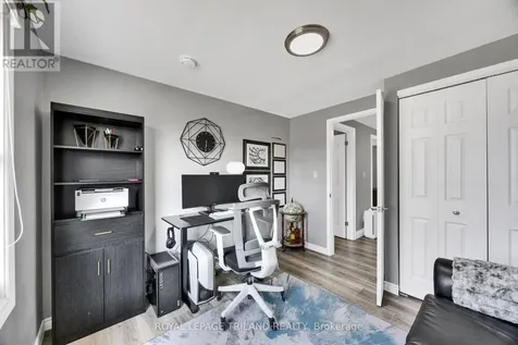 59 Vanier Place St. Thomas ON N5R 5S4