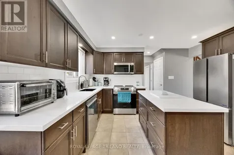 59 Vanier Place St. Thomas ON N5R 5S4