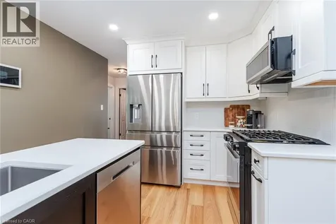 789 Chesapeake Drive Waterloo ON N2K 4A6