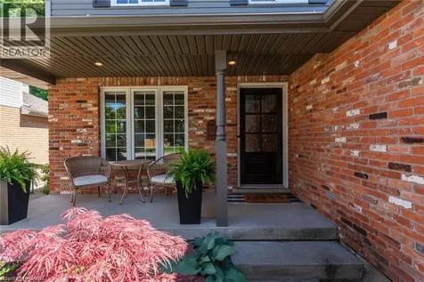 789 Chesapeake Drive Waterloo ON N2K 4A6