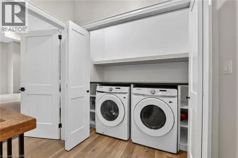 5 Marina Avenue Etobicoke ON M8W 1J8