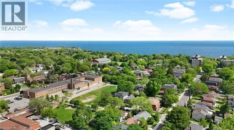 5 Marina Avenue Etobicoke ON M8W 1J8
