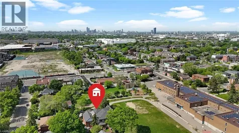 5 Marina Avenue Etobicoke ON M8W 1J8