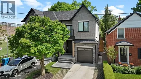 5 Marina Avenue Etobicoke ON M8W 1J8
