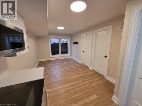 5 Marina Avenue Etobicoke ON M8W 1J8