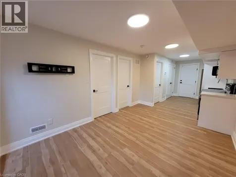 5 Marina Avenue Etobicoke ON M8W 1J8